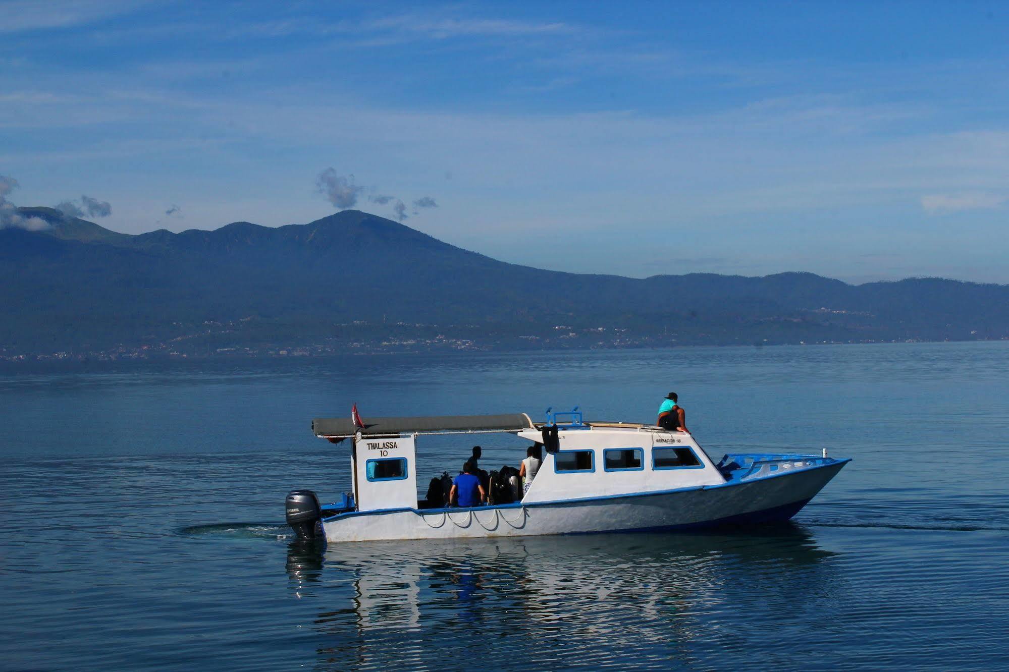 Thalassa Dive&Wellbeing Resort Manado Exterior foto